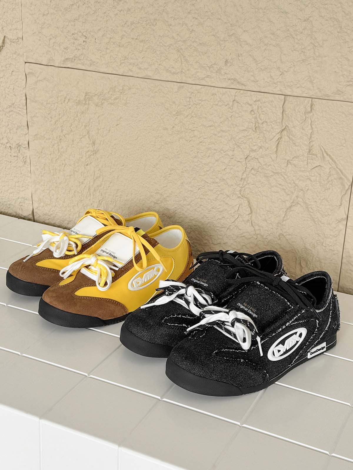 U9829 Stylish and Versatile Numbered Accessory for Modern Fashion Enthusiasts 
