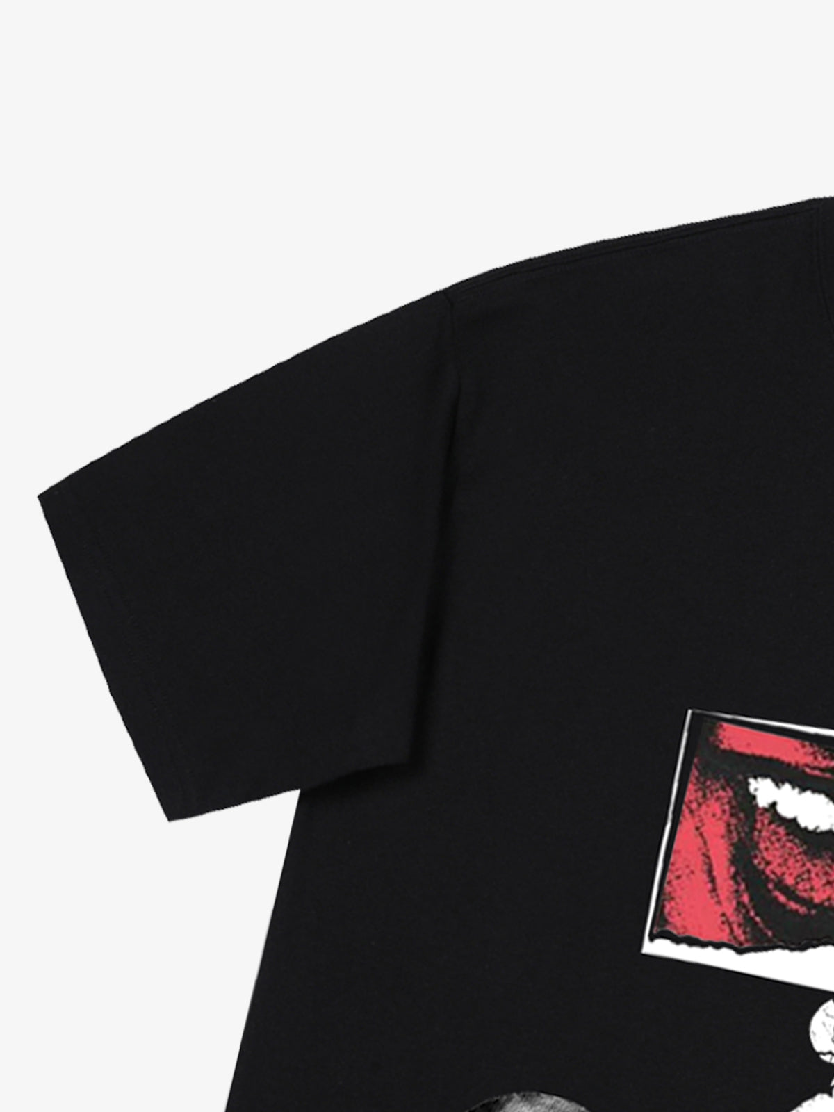 Distressed Sleeveless Crop Top with Barbed Wire Graphic Design 