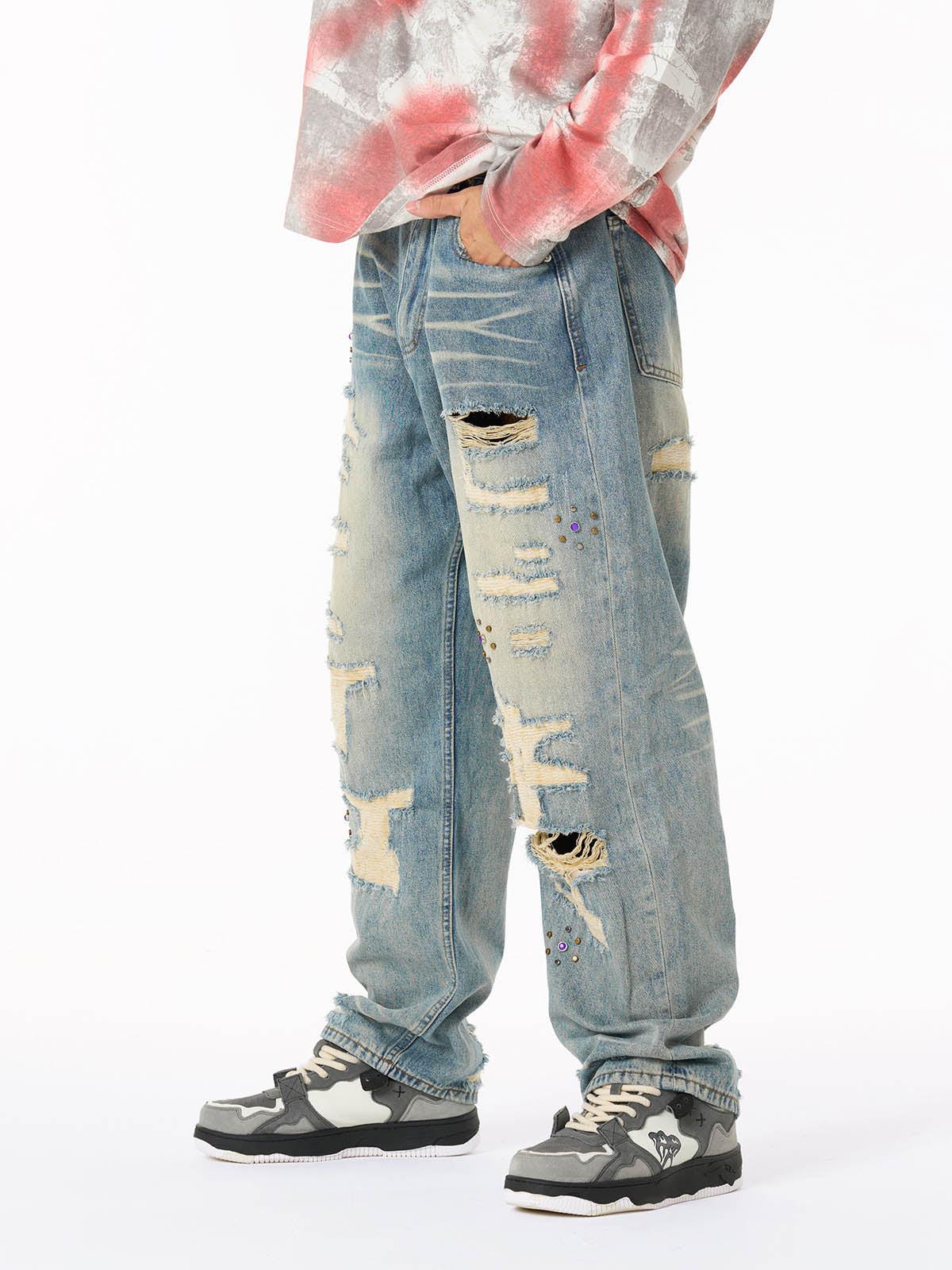 Distressed Denim Jeans with Embellished Patches and Bold Lettering - Perfect for Trendy Streetwear 