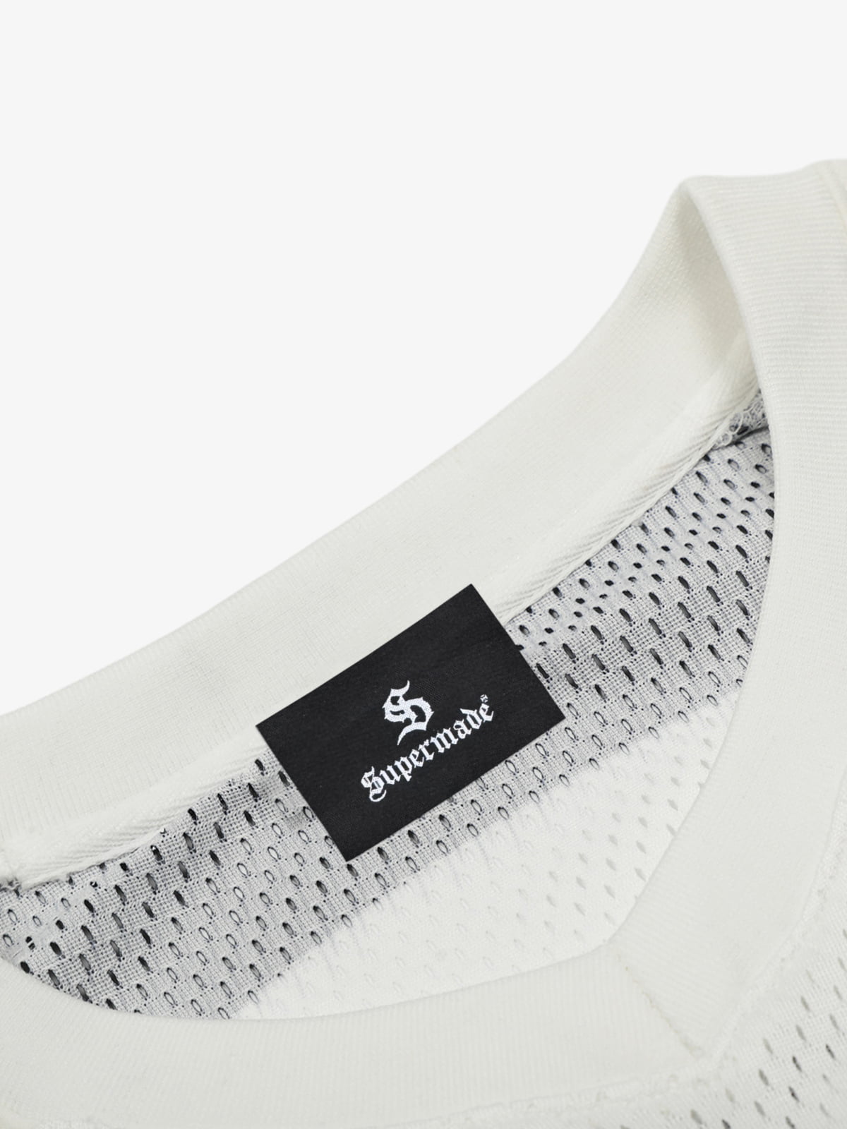 Sporty Mesh Jersey with Bold Number Design for Active Wear 