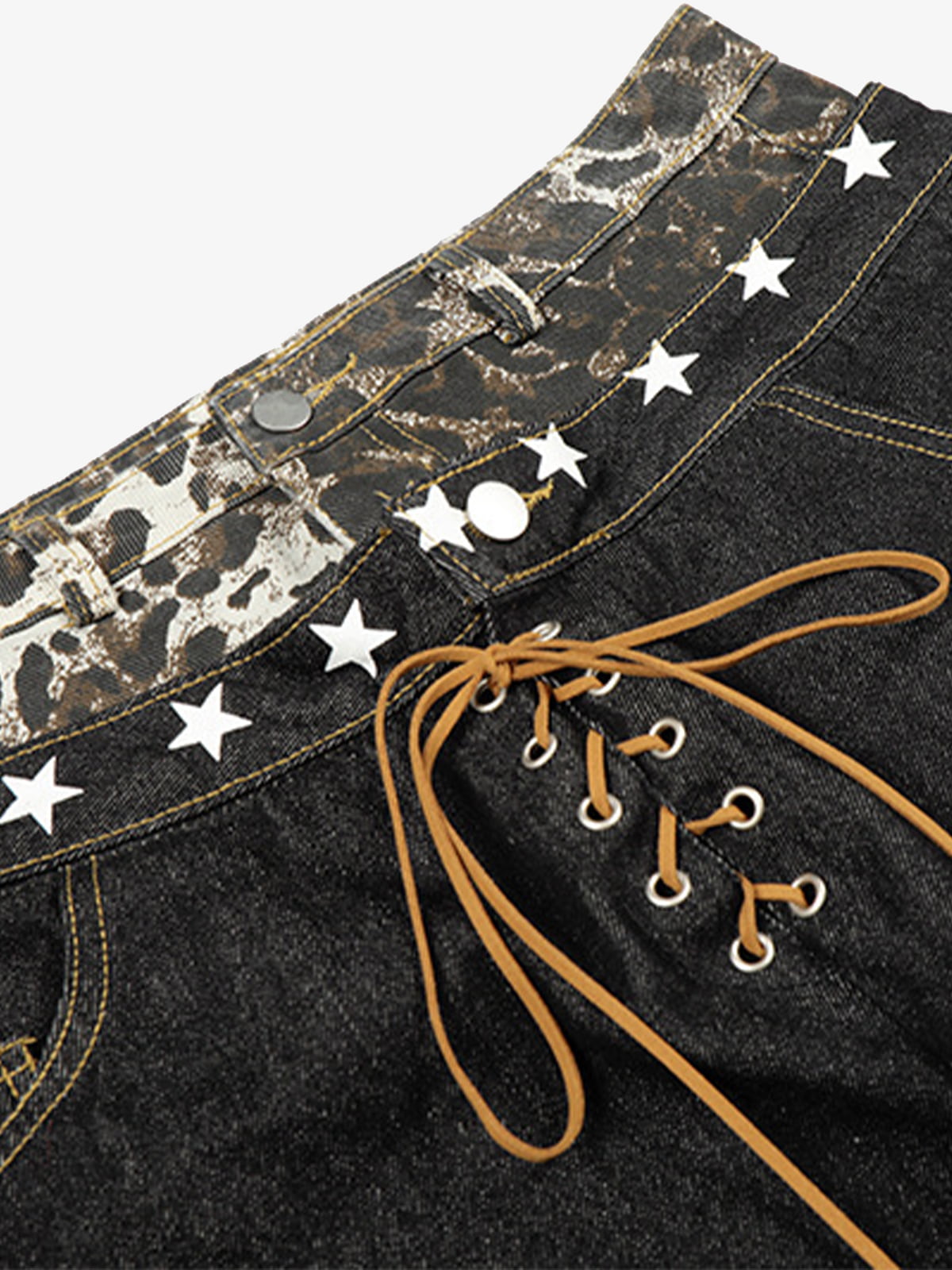 Stylish Wide-Leg Jeans with Unique Star Waistband Design for Men and Women 