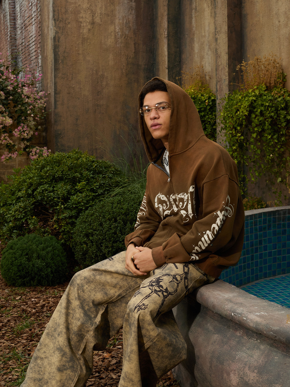 Supermade Vintage Distressed Studded Gothic Font Zipper Sweatshirt 