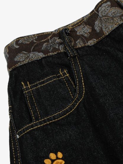 Star Embroidered Curved-Seam Jeans