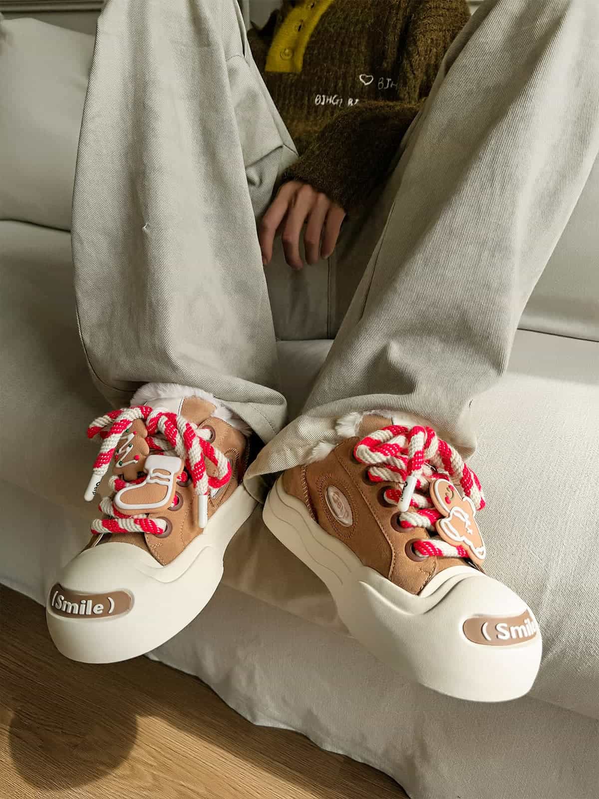 Stylish Platform Sneakers with Heart Design for Everyday Wear 