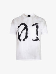 Camiseta con estampado de grafiti digital lavado