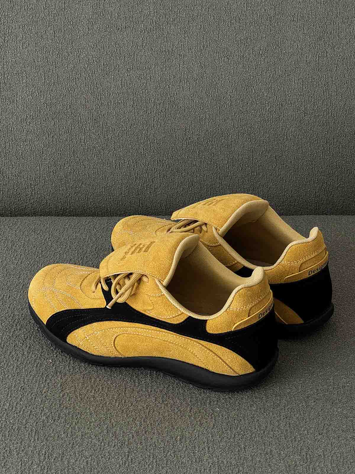 Stylish Yellow Casual Sneakers for Everyday Wear - Comfortable and Versatile Design 