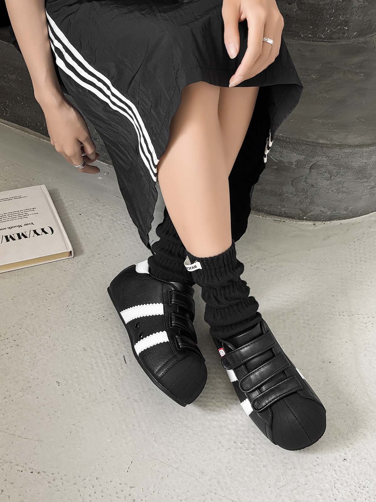 Stylish Velcro Strap Sneakers for Everyday Wear 