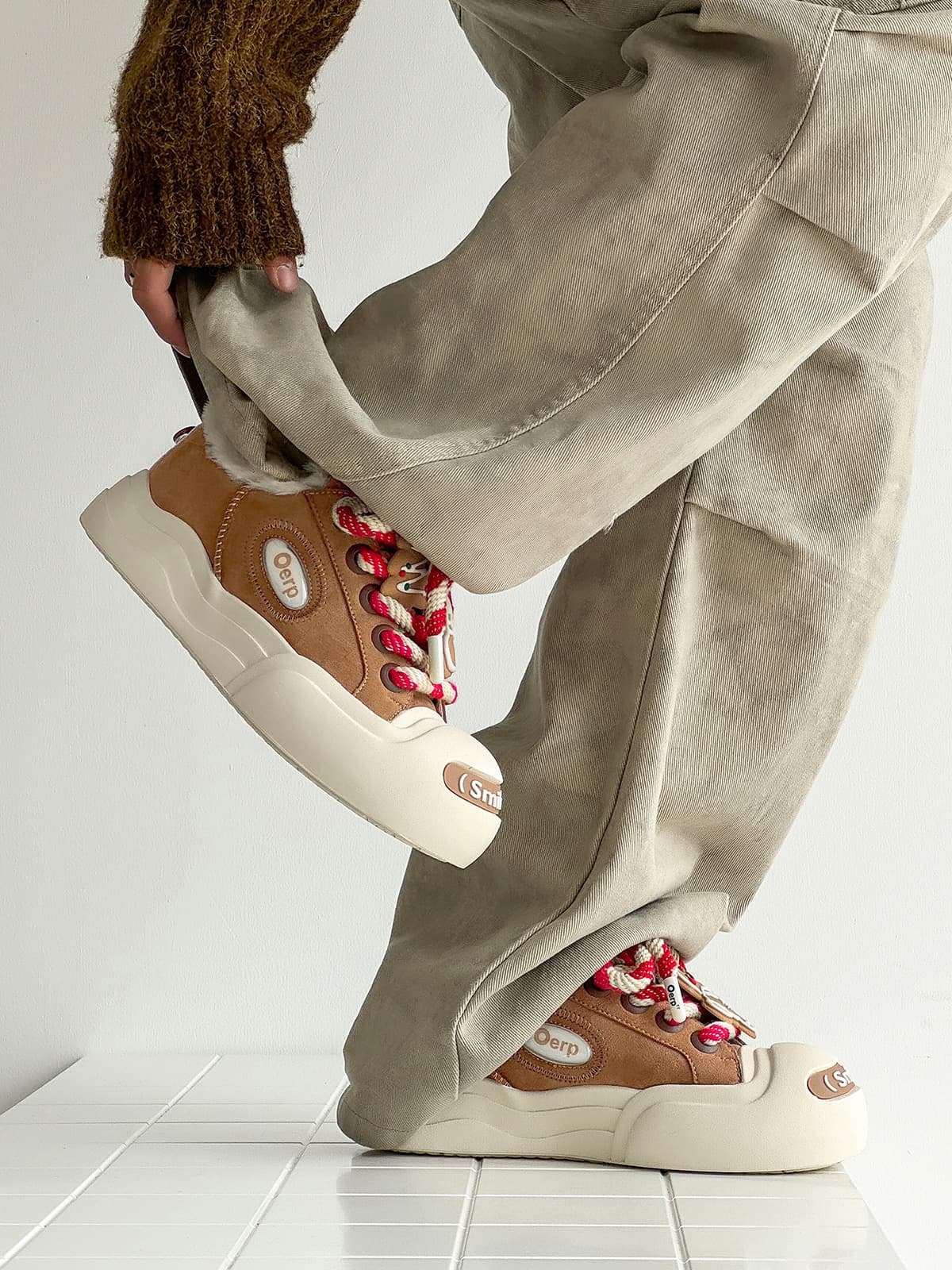 Stylish Platform Sneakers with Heart Design for Everyday Wear 