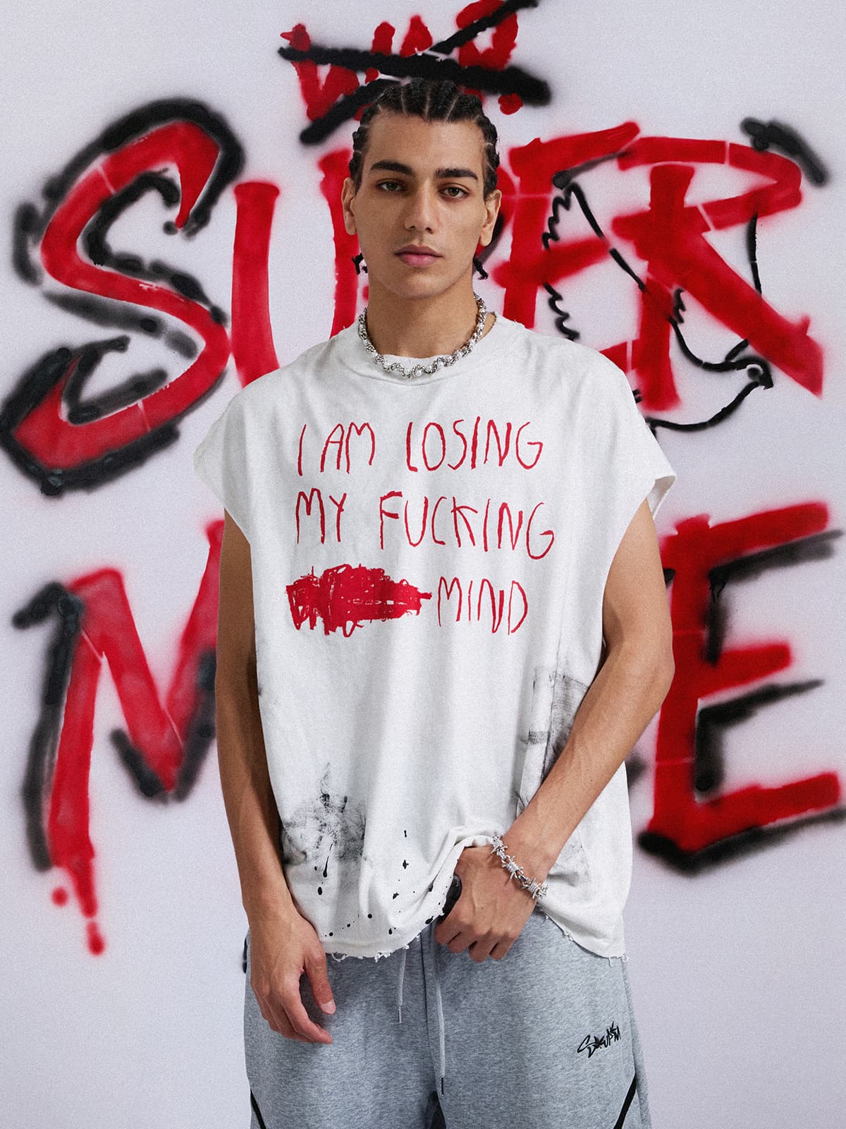 Grunge Slogan Print Distressed Raw Hem Sleeveless T-Shirt - 2612 