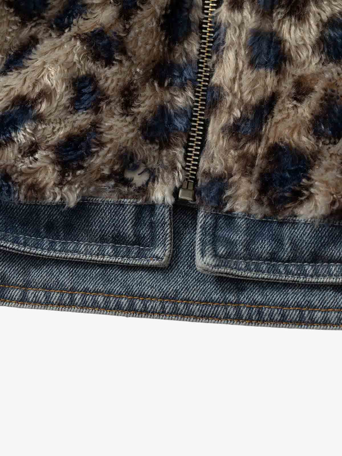 Warmth-Enhancing Faux Fur Collar Vest for Winter Outdoors 