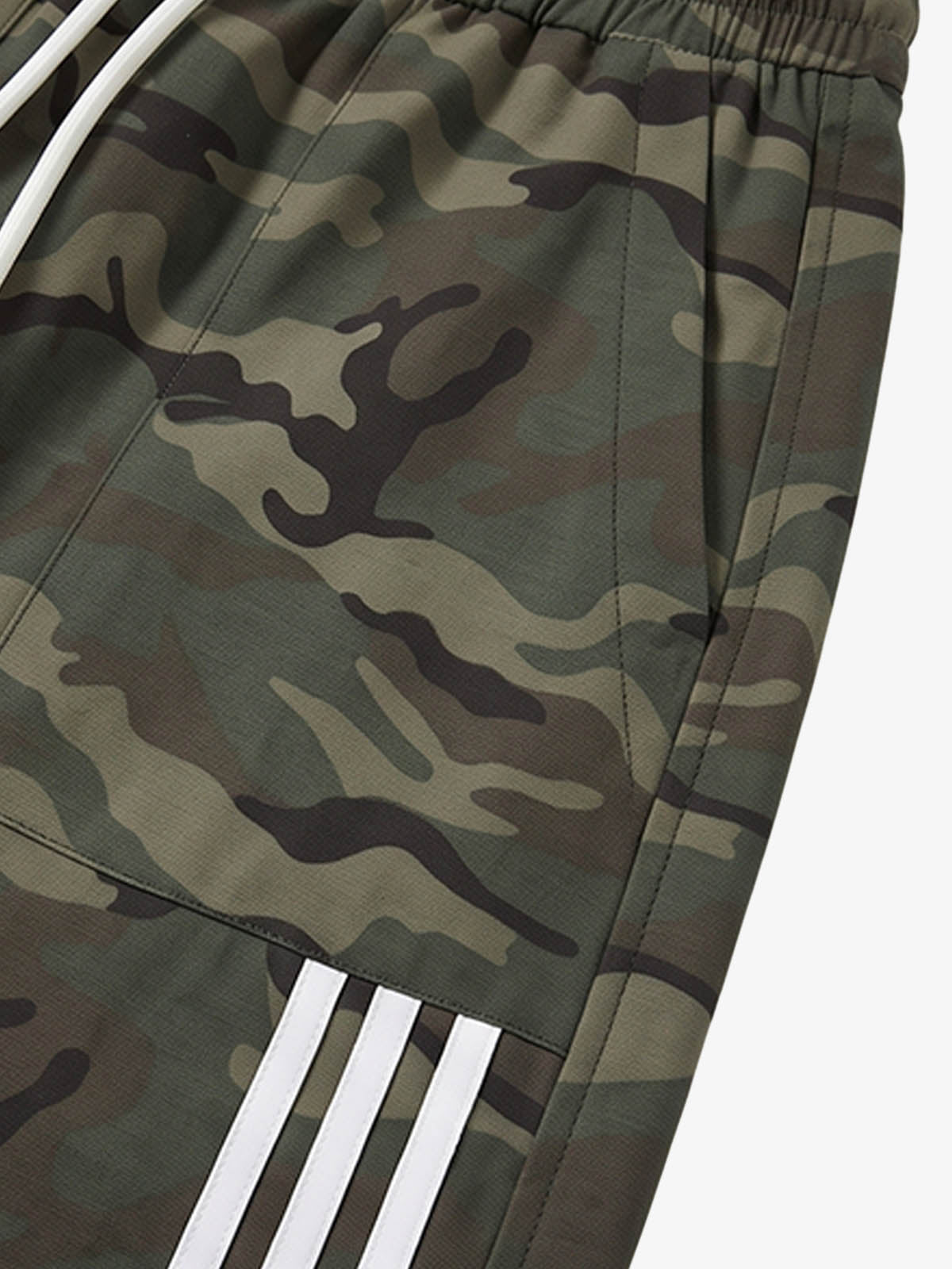 Camo Graphic Stand-Collar Set