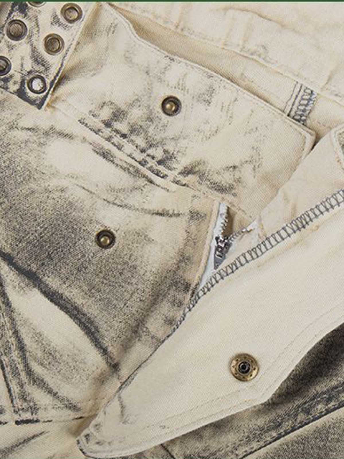 Scimitar Graphic Distressed Jeans