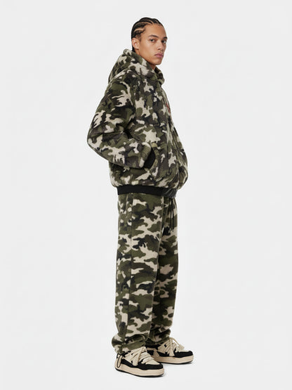 SUPM Letter Embroidery Camouflage Faux Fur Quilted Set