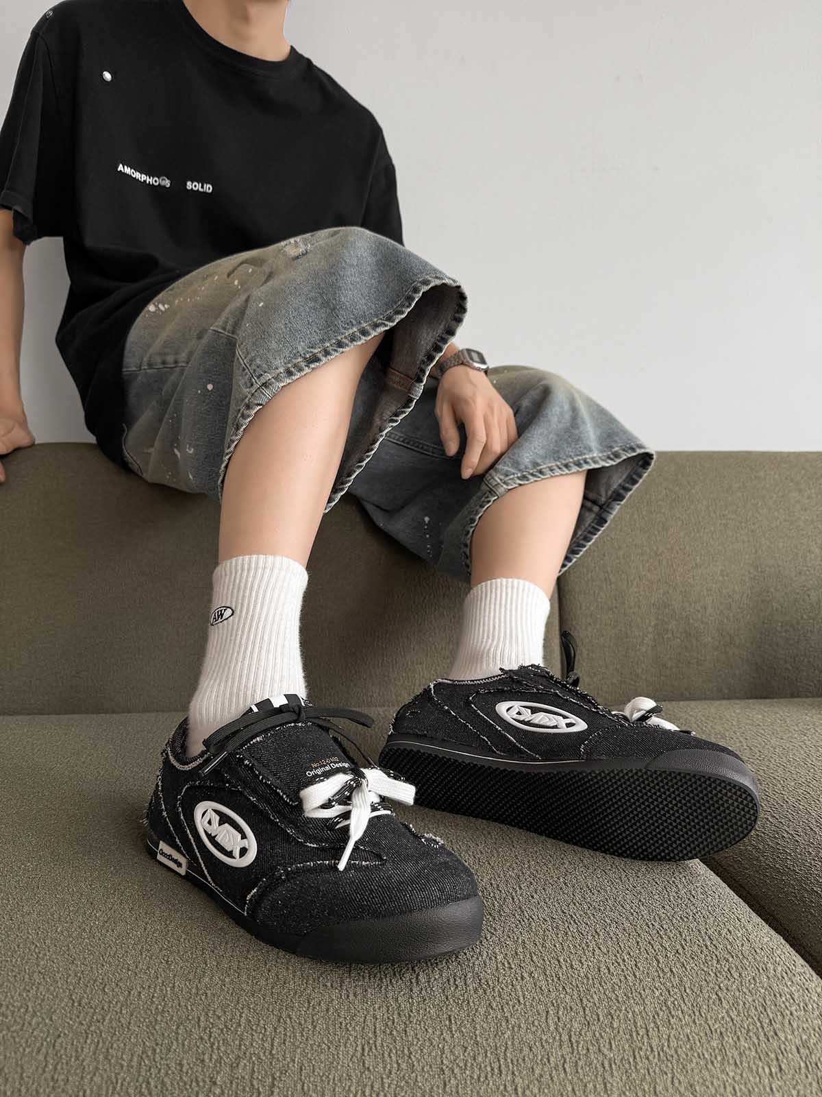 U9829 Stylish and Versatile Numbered Accessory for Modern Fashion Enthusiasts 