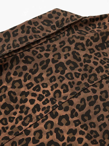 Kurzarmhemd mit Leopardenmuster