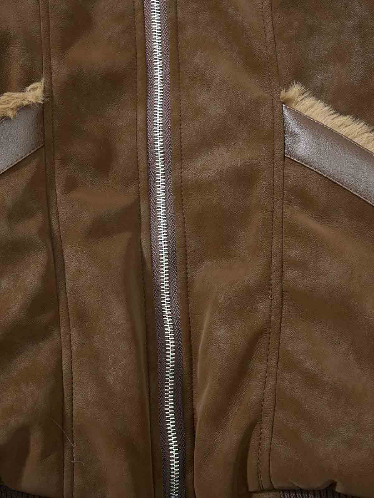 Edgy Spike-Embellished Sunglasses for Bold Fashion Statements 