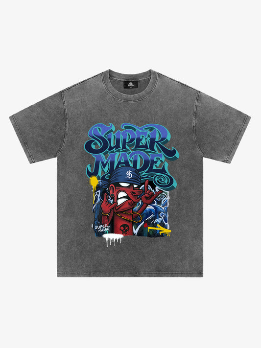 Bold Graphic T-Shirt for Streetwear Enthusiasts 