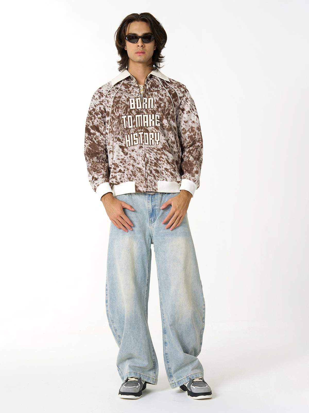 “Born to Make History” Slogan Embroidered Snow Leopard Fleece Jacket 