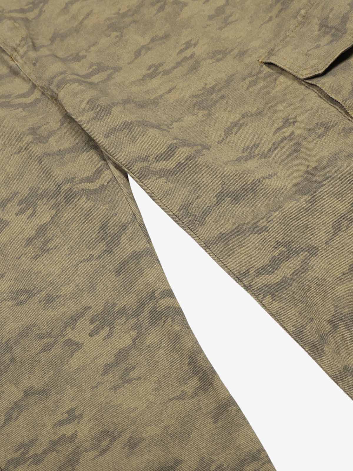 Camouflage Utility Cargo Shorts for Men - Perfect for Outdoor Adventures 