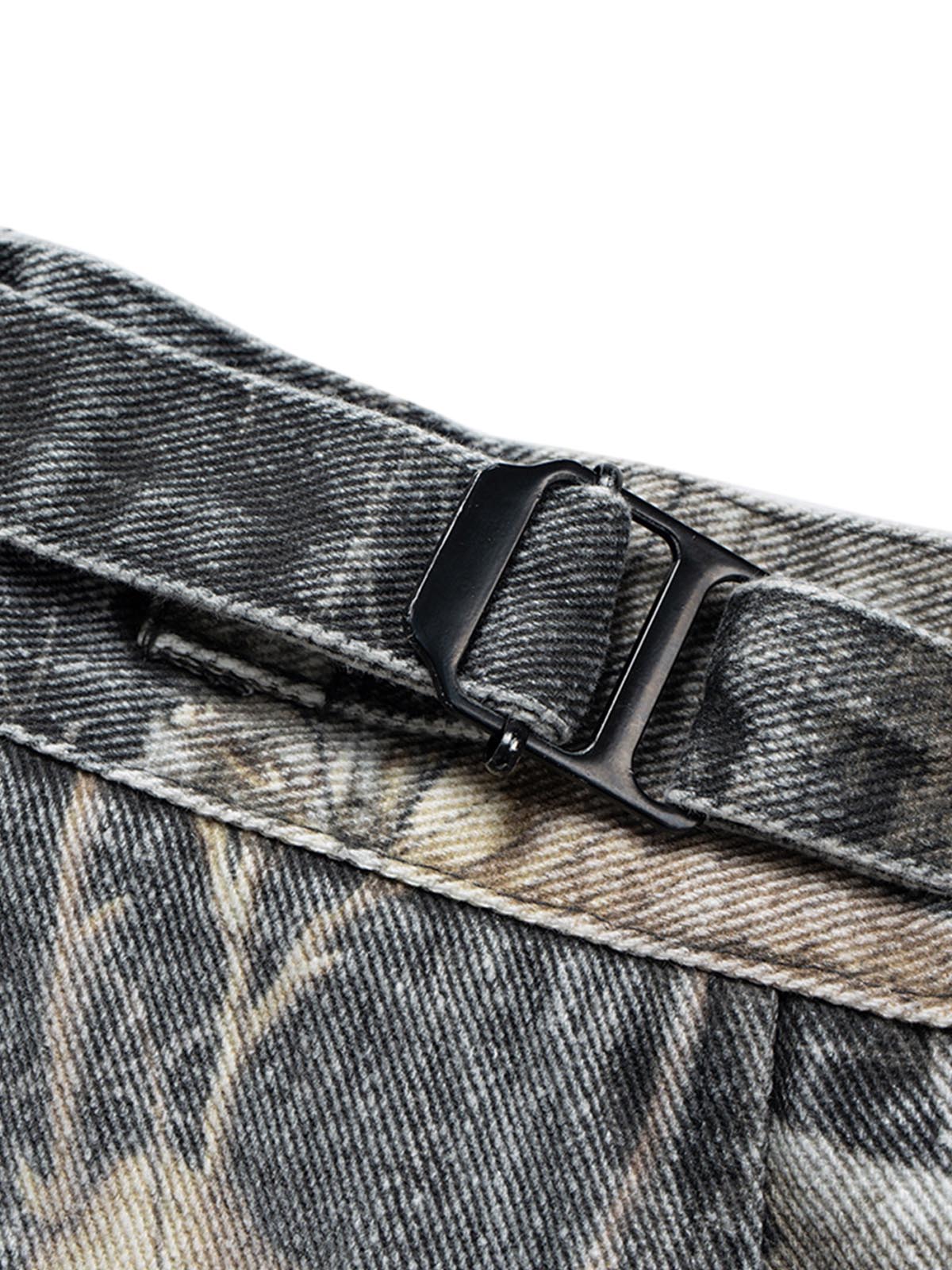 Buckle Waist Camouflage Denim Jorts 