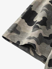Camouflage-T-Shirt mit Charaktergrafik