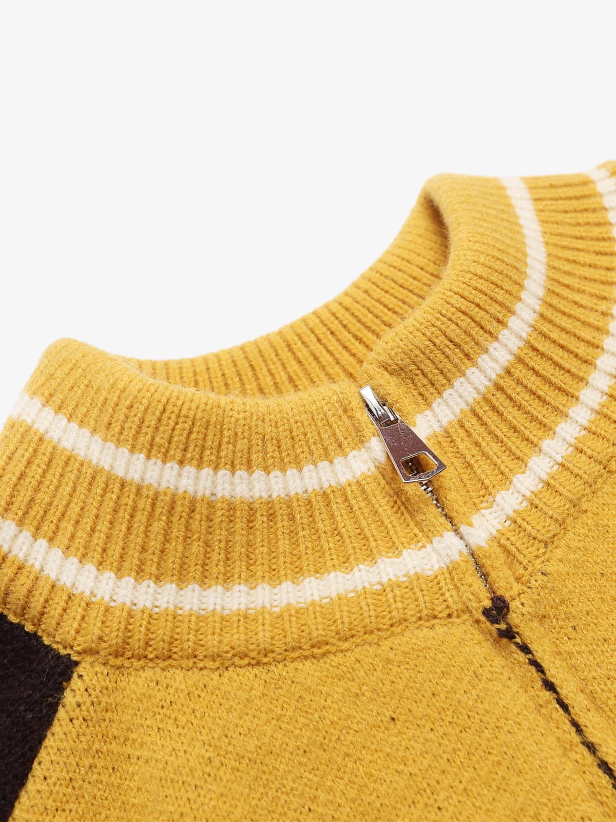 Stylish Contrast Panel Zip-Up Sweater for Casual Wear 