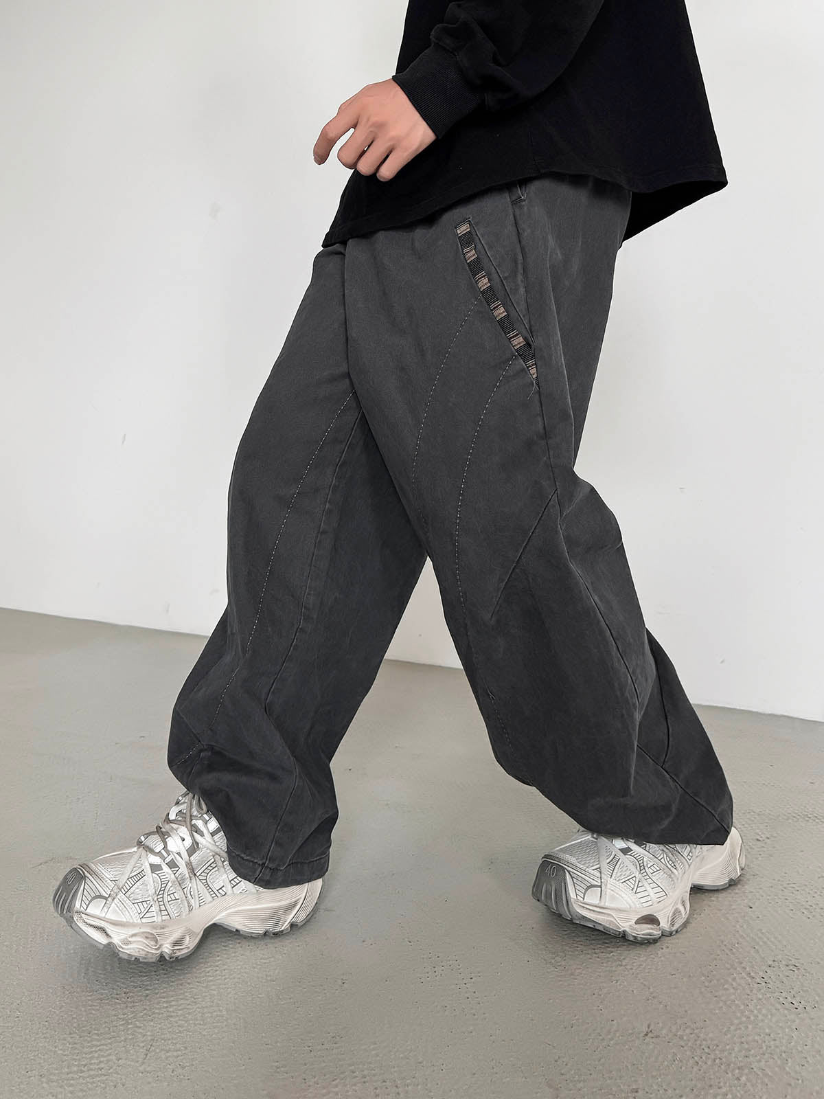 Height-Enhancing Sneakers with 7.0cm Invisible Lift for Everyday Wear 