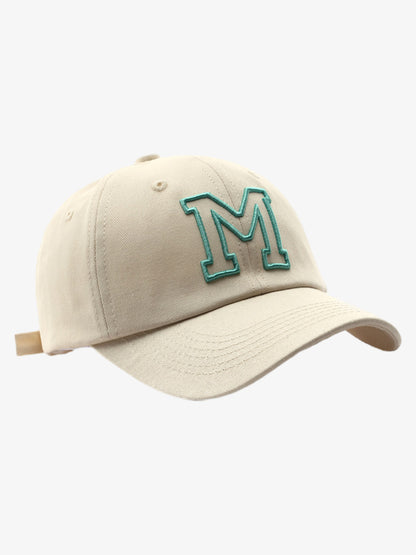 Adjustable Baseball Cap for Everyday Wear - Stylish and Comfortable Design 