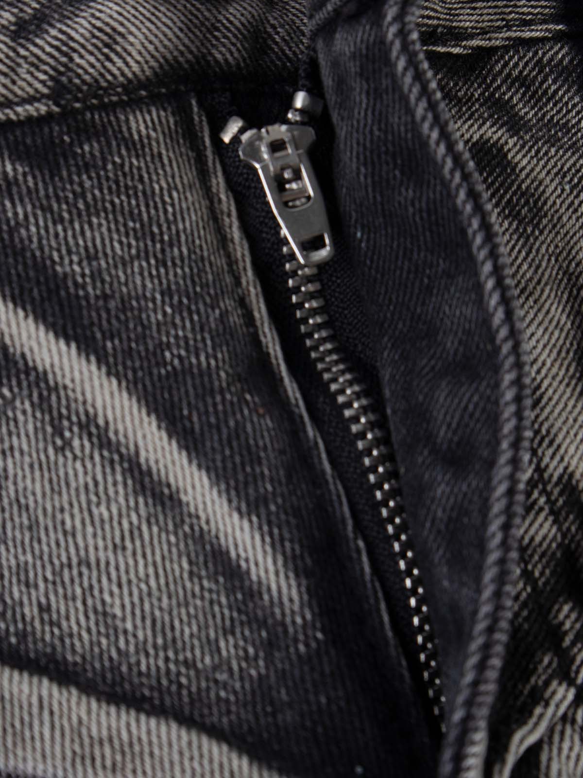 Grunge Deconstructed Eyelet Baggy Jeans