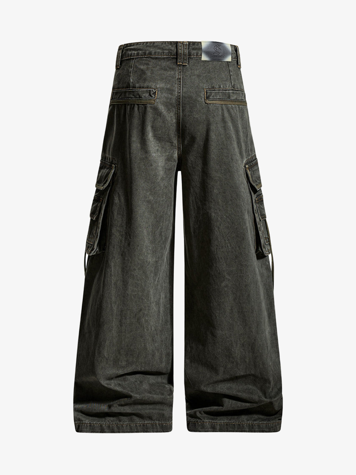 Retro punk style multi-pocket wide-leg cargo pants with rivet pleats and logo print design. 