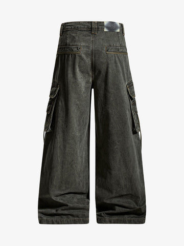 Retro punk style multi-pocket wide-leg cargo pants with rivet pleats and logo print design. 