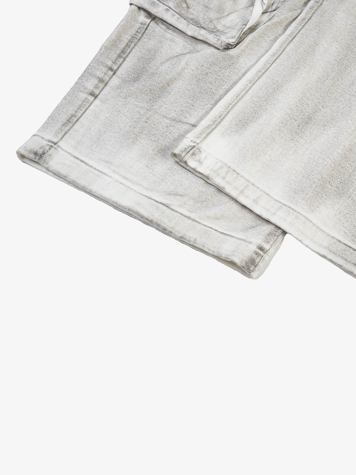 Washed Multi-Pocket Wide-Leg Cargo Jeans