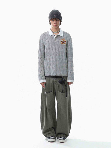 Retro Contrast Collar Embroidery Knit Sweater 