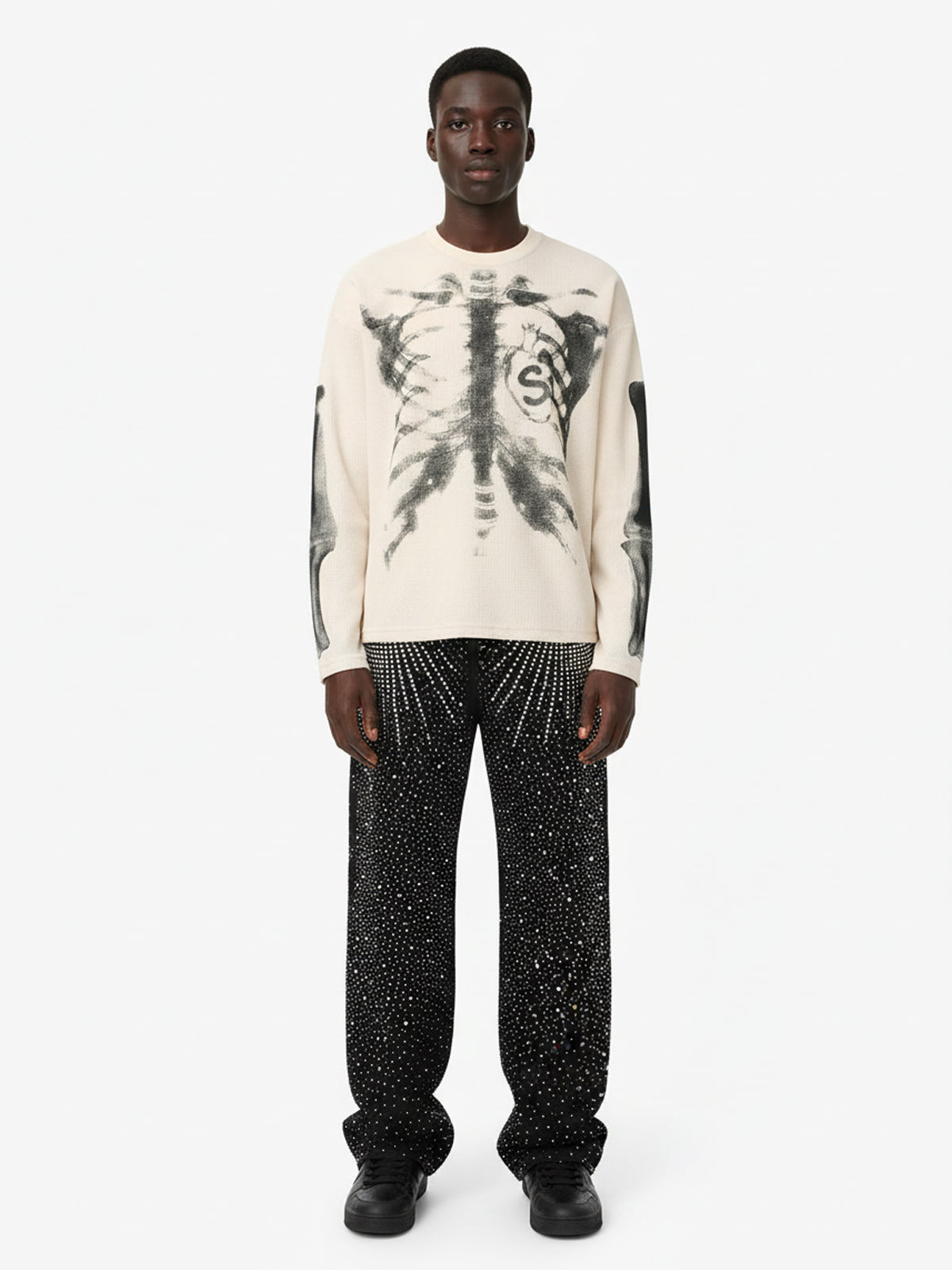 Sudadera con estampado de esqueleto y tejido gofrado - 2495