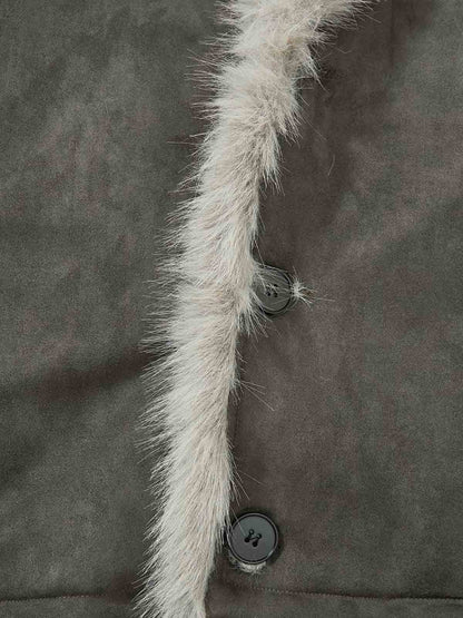 Stylish Faux Fur Trimmed Jacket for Winter Warmth and Fashion 