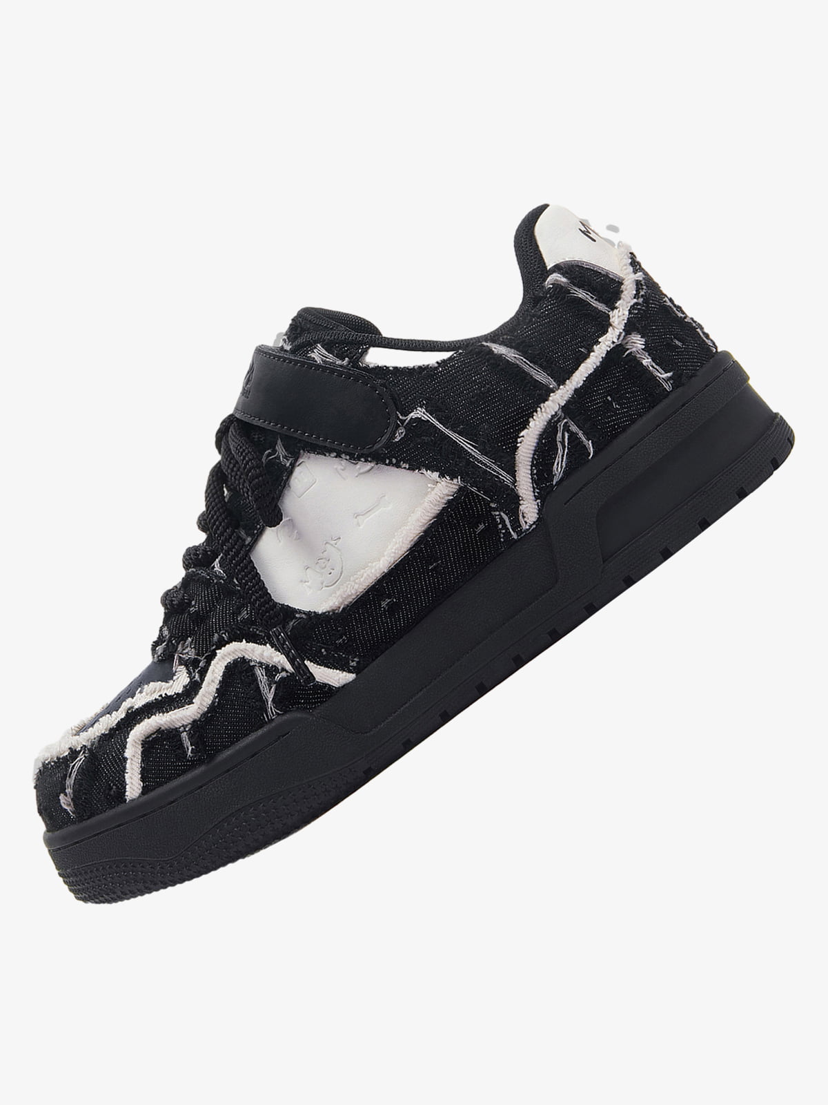 Leopard Print Sneakers for Women - Trendy and Comfortable Athletic Shoes 