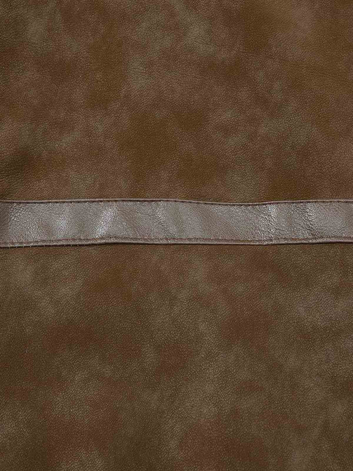 Edgy Spike-Embellished Sunglasses for Bold Fashion Statements 