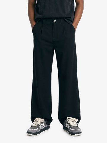 Minimalistisch drapierte, maßgeschneiderte Hose