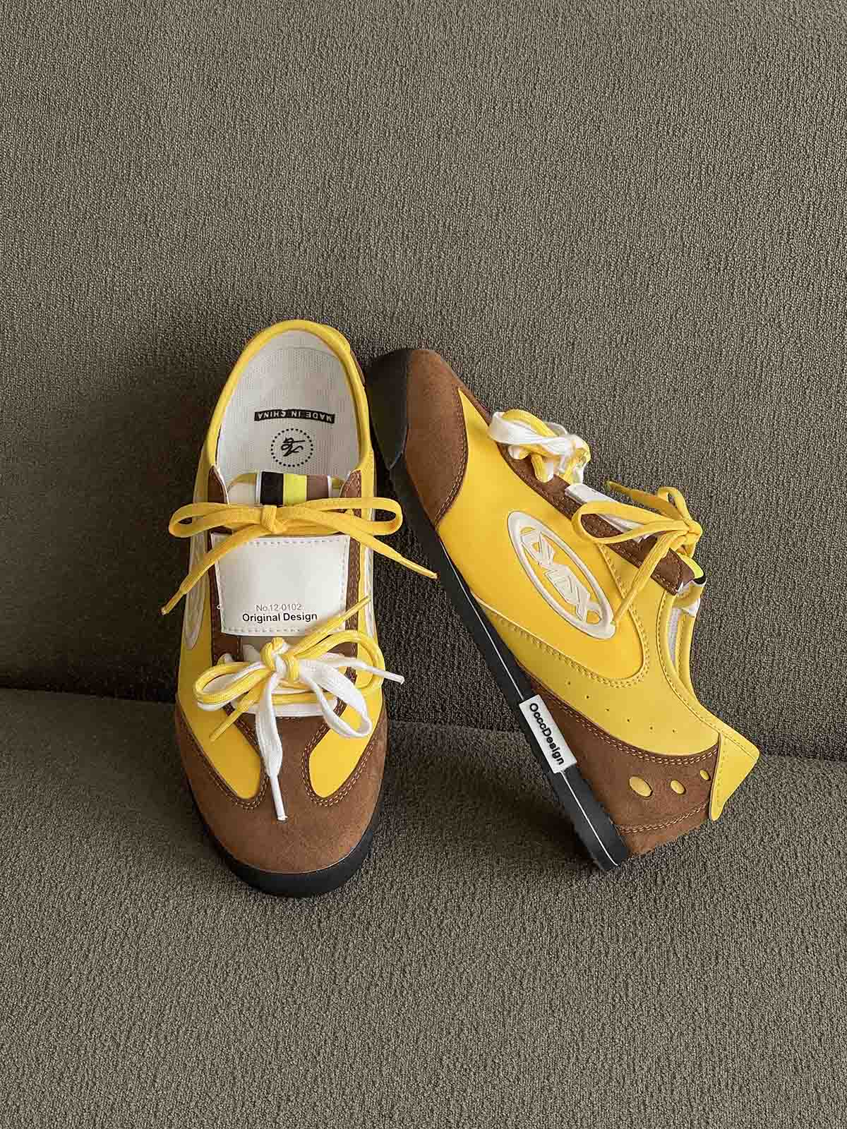U9829 Stylish and Versatile Numbered Accessory for Modern Fashion Enthusiasts 