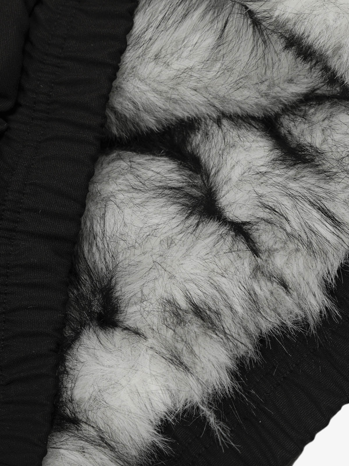 Stylish Winter Bomber Jacket with Faux Fur Collar - Perfect for Cold Weather 