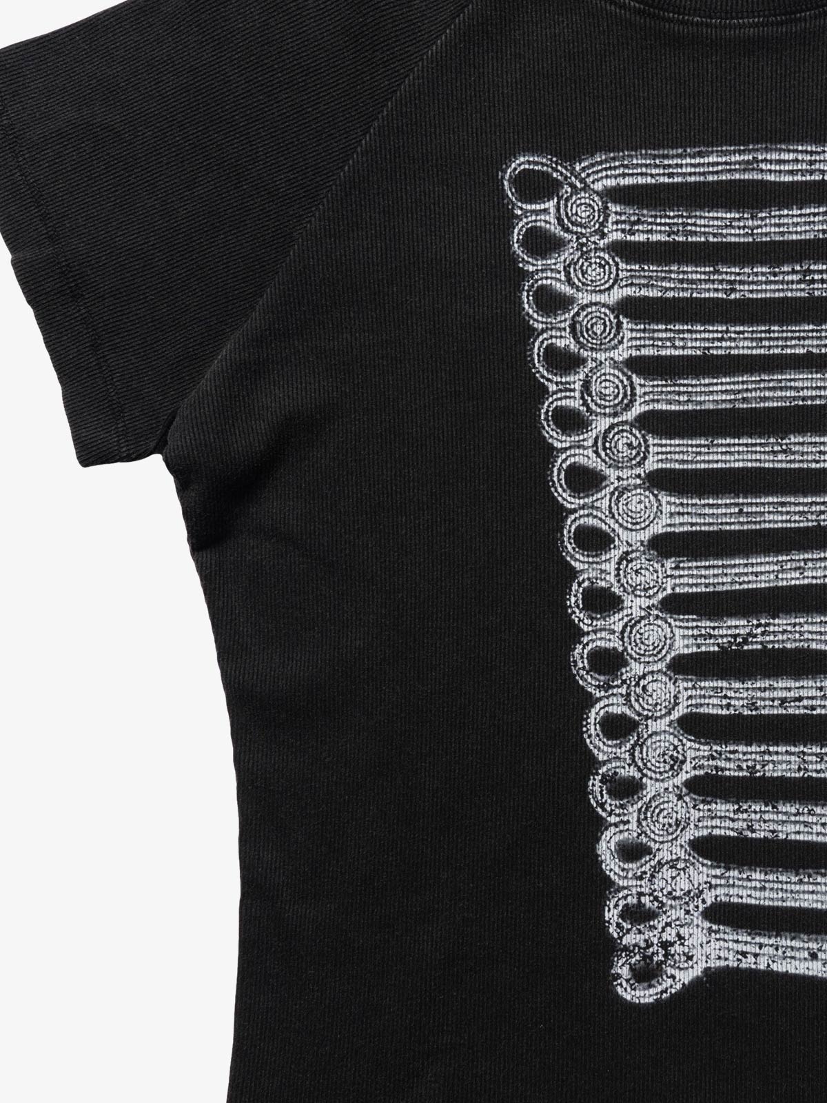 Geripptes Strickoberteil
