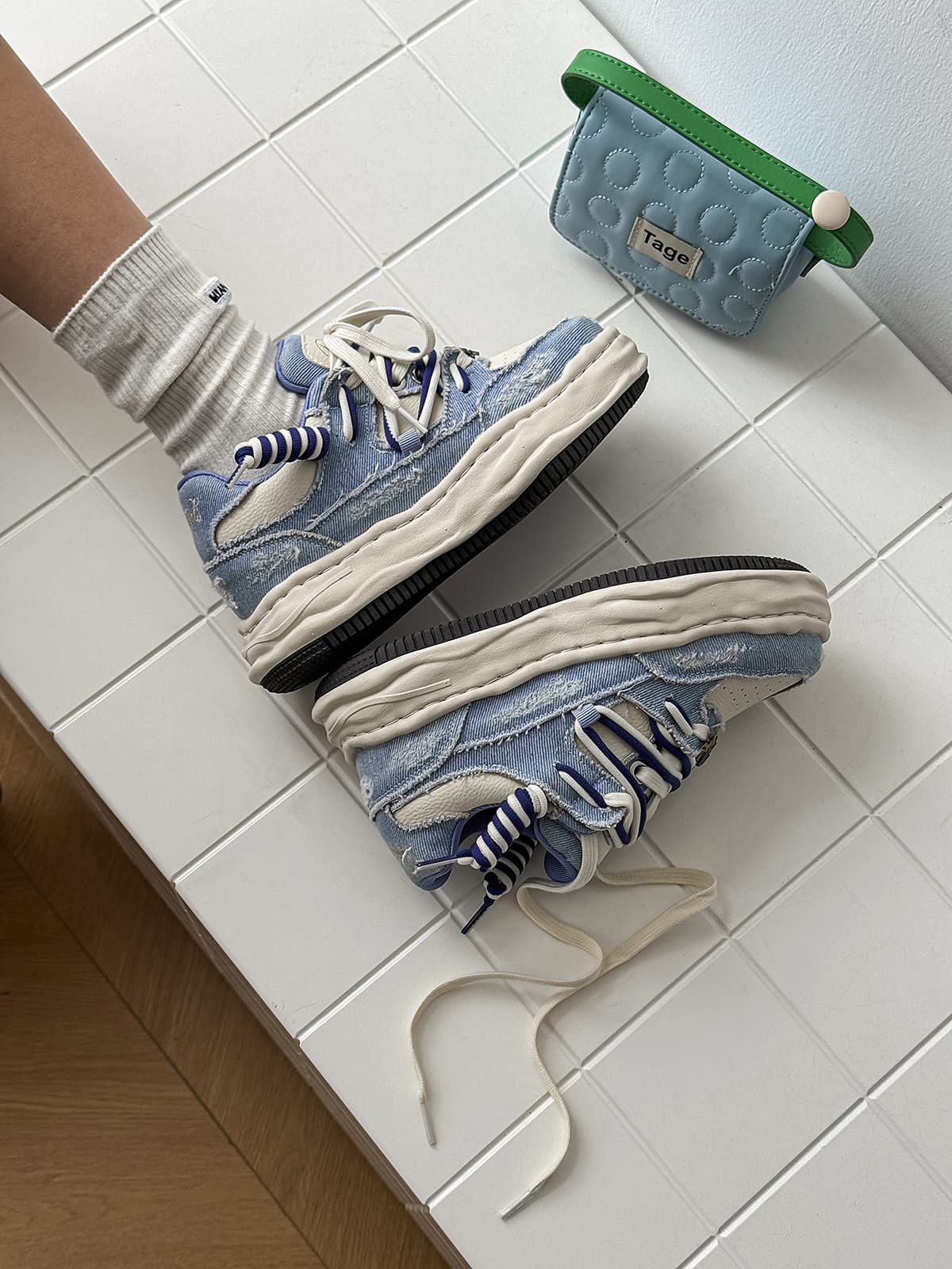 Stylish Denim-Style Sneakers for Everyday Wear 