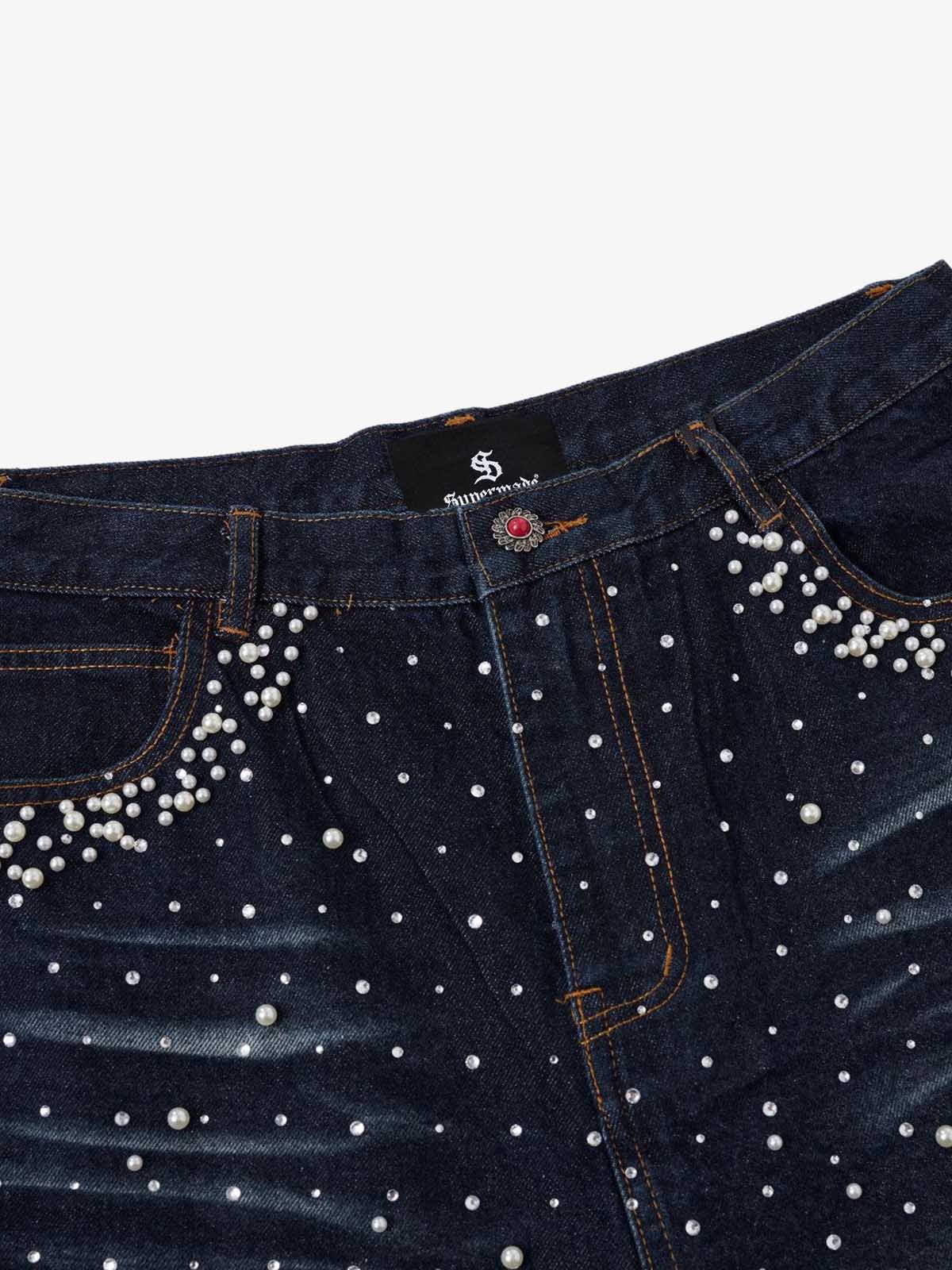 Pantaloncini di jeans ricamati con perle