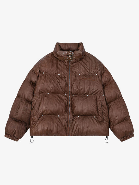 Edgy Spike-Embellished Sunglasses for Bold Fashion Statements 