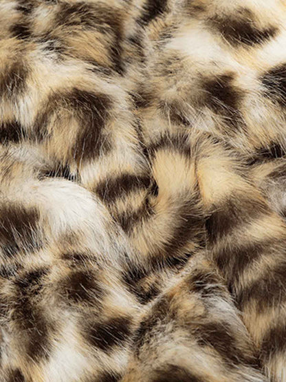 Stylish Sleeveless Vest with Leopard Trim for Men and Women - Perfect for Casual and Trendy Looks 