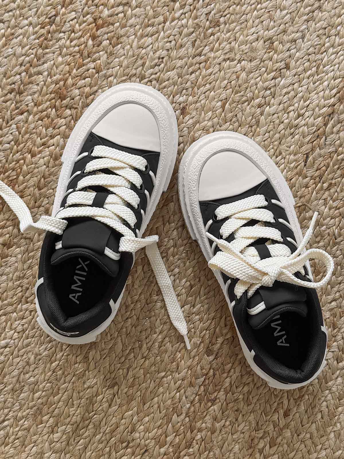 Hidden Height-Boosting Sneakers with Stylish Platform Design 
