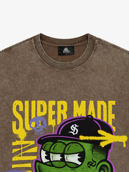 Graphic T-Shirt with Bold Monster Design for Streetwear Enthusiasts 