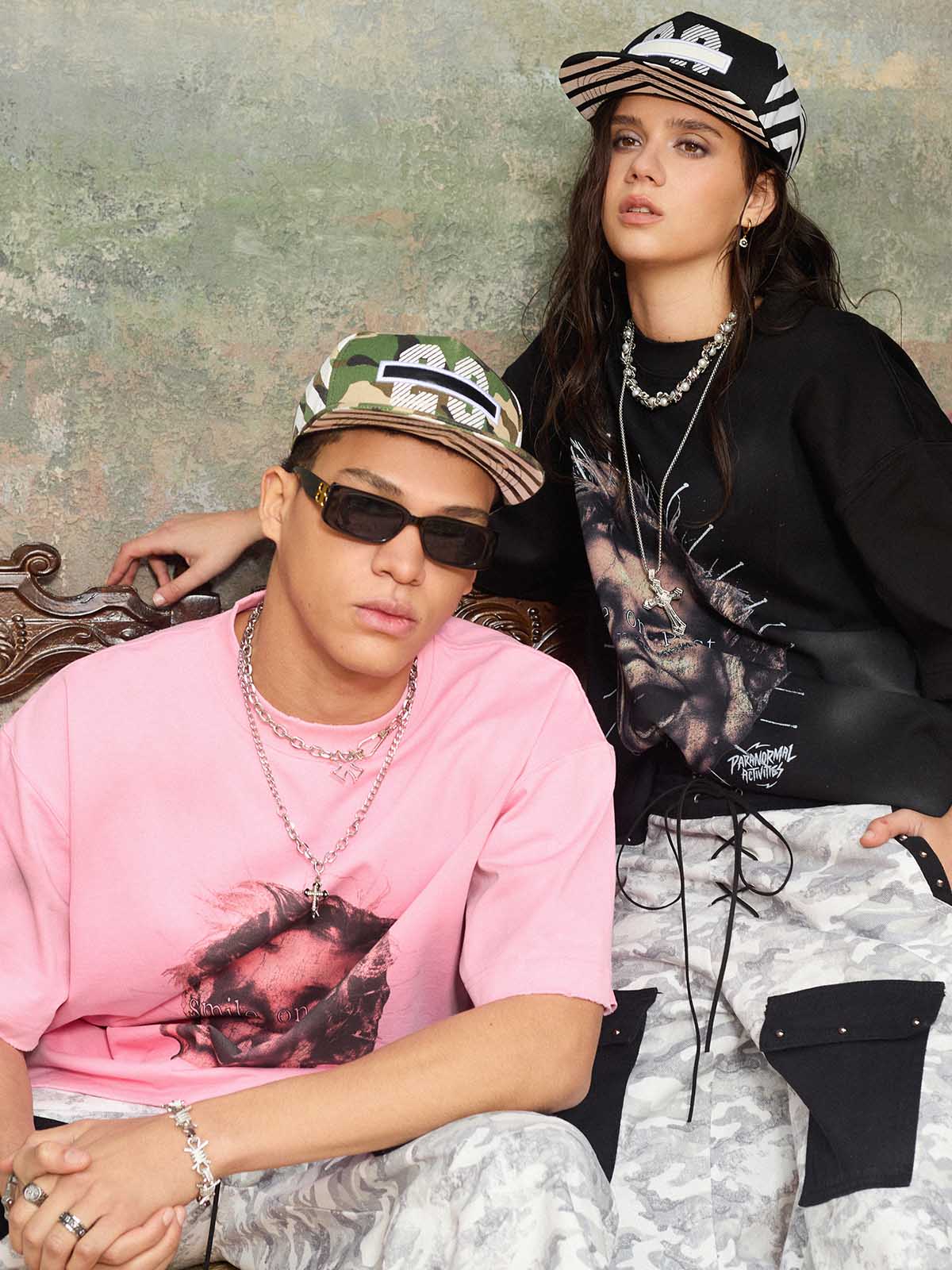 Cotton Oversized Graphic T-Shirt with Bold Print and Streetwear Style 