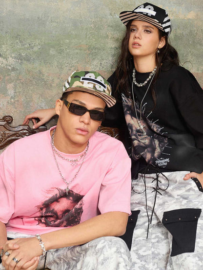 Cotton Oversized Graphic T-Shirt with Bold Print and Streetwear Style 