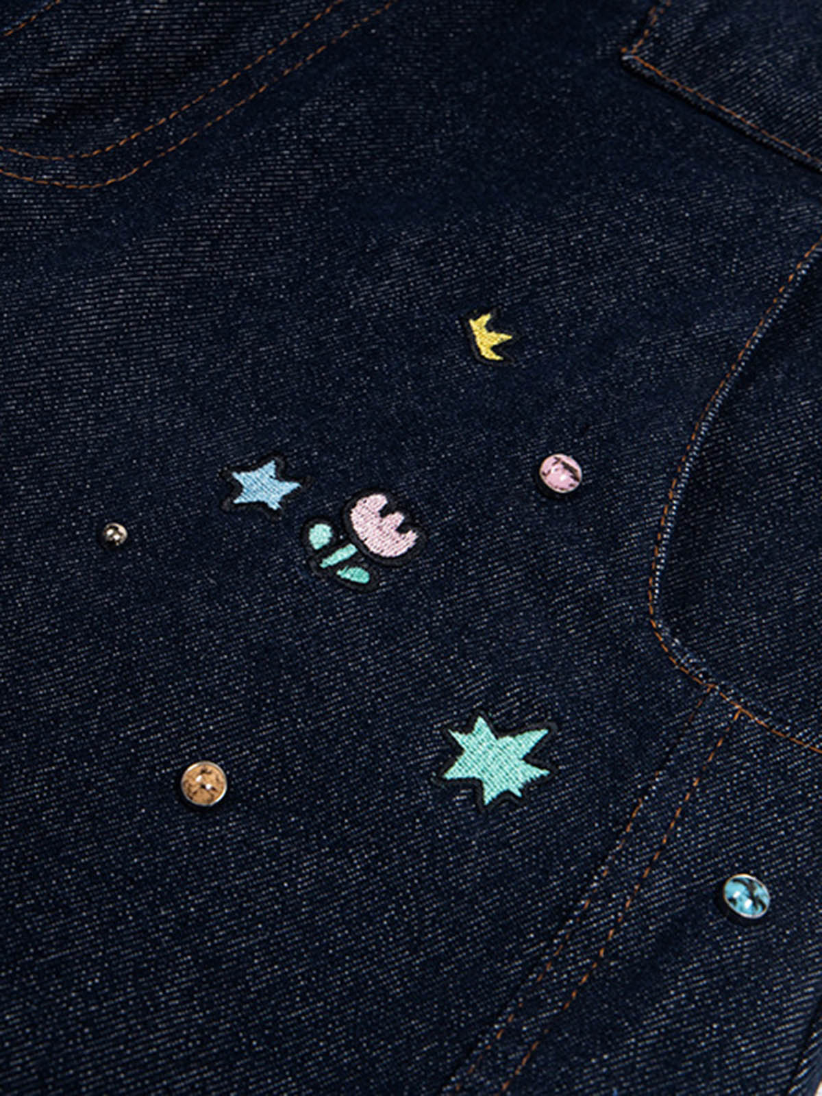 Fun Embroidered Barrel Jeans 